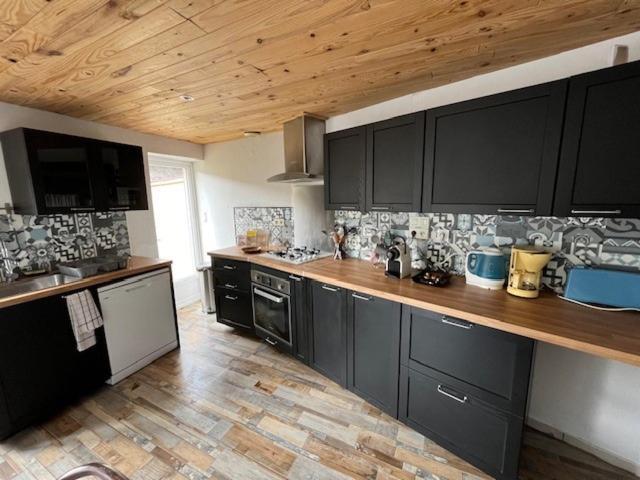 Jolie Maison De Campagne, Compostelle Soleymieux Extérieur photo