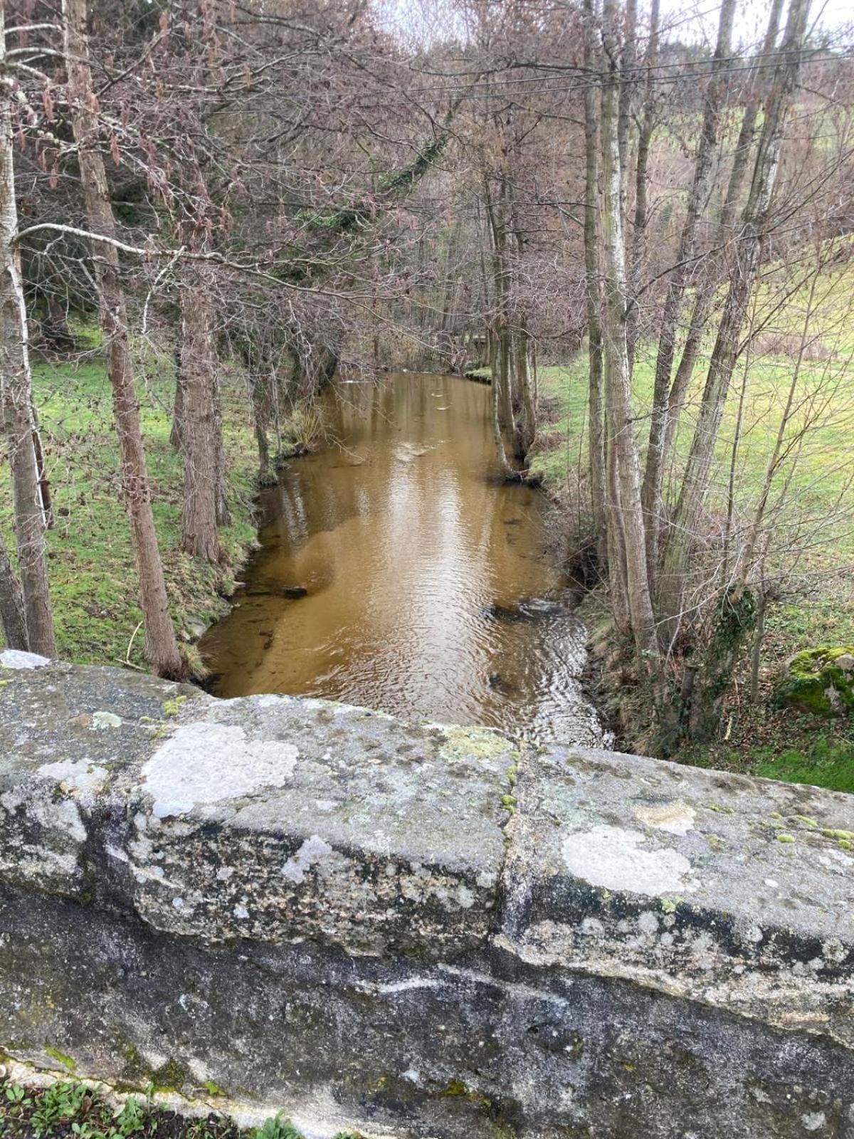 Jolie Maison De Campagne, Compostelle Soleymieux Extérieur photo